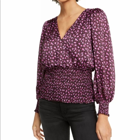 New Pink Floral Cut Out  V Neck Long SleeveTunic - Picture 3 of 5